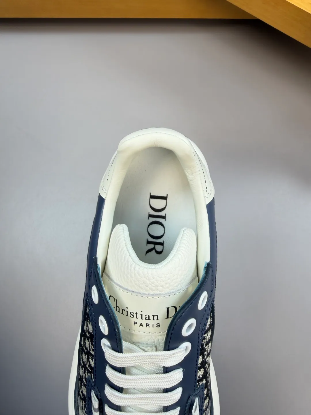 [Dior] Dior P780 men's shoes💰 - High-end quality original order·Casual sports shoes - Upper: 🔝Nappa calfskin, perforated calfskin, brand totem canvas cloth, tongue. Heel. Silk-printed high-frequency brand logo - Inner: water-dyed cowhide, foot pad; brand canvas - Outsole: ultra-light TPU. Rubber foam; two-color molded outsole -Ultra-high quality control·Fine workmanship: outstanding (high-end·nobility·grade) -Size: 39-44 (38, 45, can be customized)·DR0181